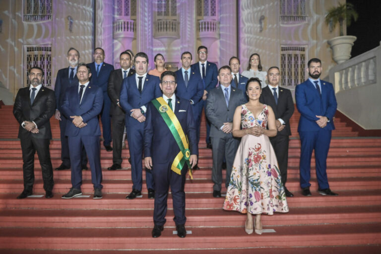 Segundo governo de Gladson começa com divisão interna de equipe, diz colunista