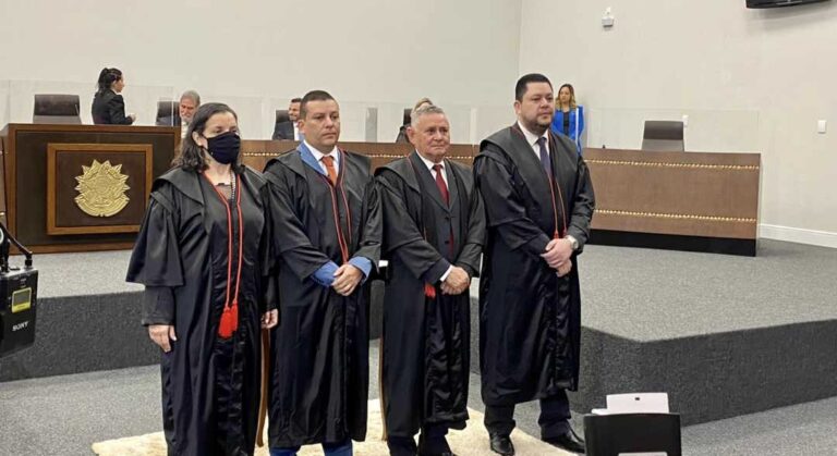 Francisco Djalma empossa jurista e juiz federal para atuar na Corte Eleitoral do Acre