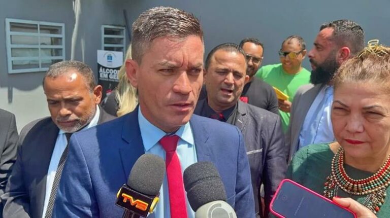 Raimundo Neném desiste de concorrer à reeleição na presidência da Câmara de Rio Branco