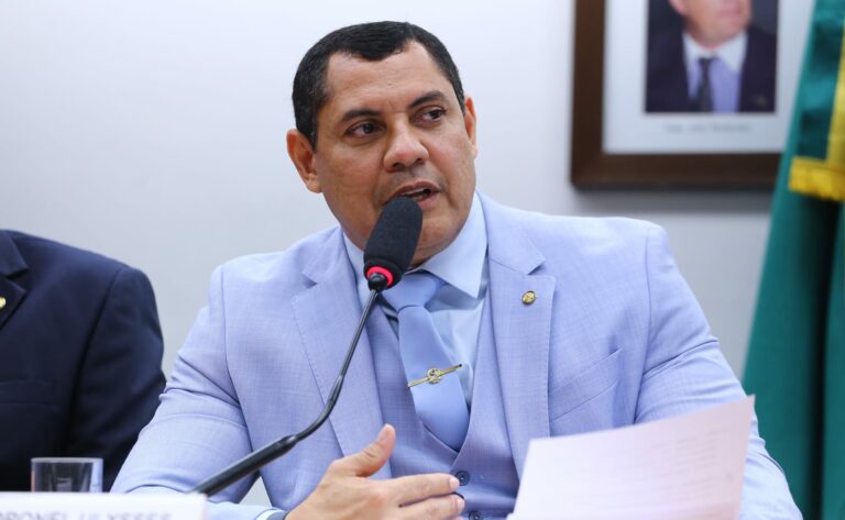 Deputado Ulysses propõe projetos que garantem proteção e acesso a crédito para agricultores