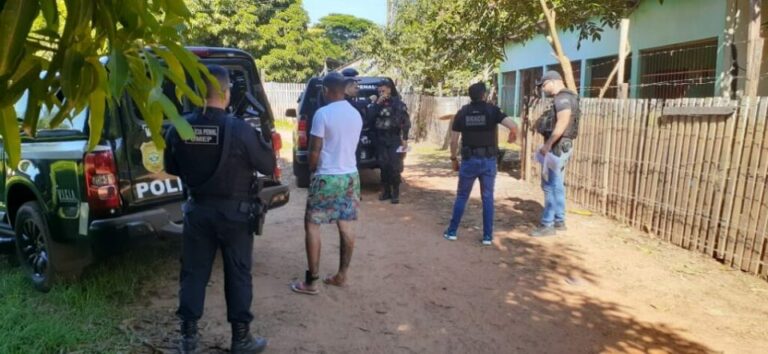 Polícia cumpre 9 mandados e prende liderança de facção e faccionados responsáveis por ataques no Acre