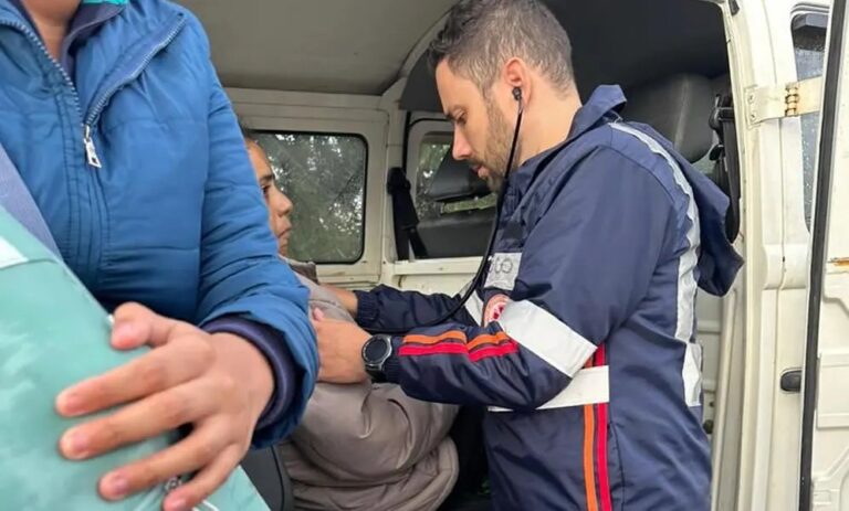 Médico acreano que mora em Santa Catarina atende vítimas das enchentes no Rio Grande do Sul