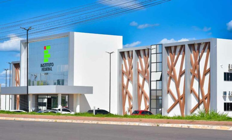 Ifac abre seleção para cadastro de reserva de Assistente Pedagógico na Pós-graduação EAD