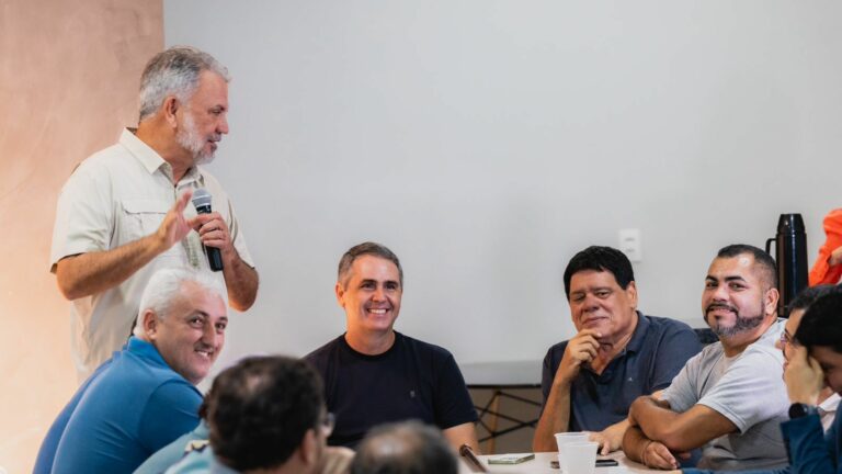Na Tenda Amarela, partidos escolhem Flaviano para coordenar campanha de Marcus Alexandre