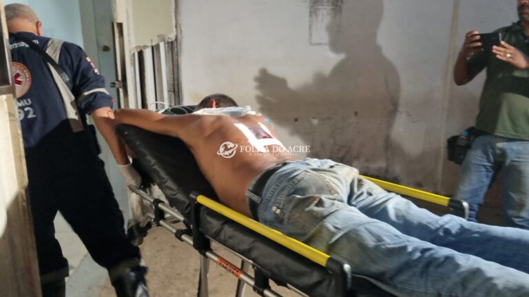 Homem é esfaqueado pelas costas em bar de Rio Branco
