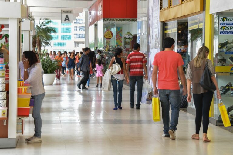 Previsão de vendas elevadas para o Dia das Mães: dicas para evitar prejuízos em ocasiões especiais