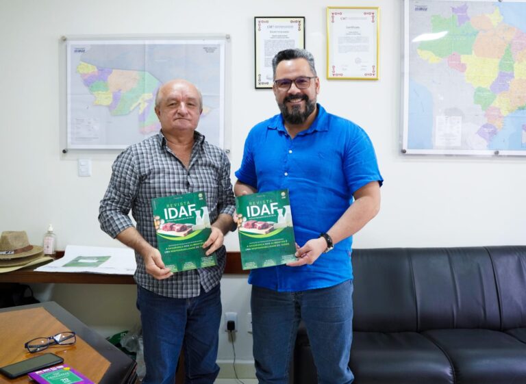 A pedido do senador Alan Rick, IDAF prorroga prazo de vacinação contra Brucelose