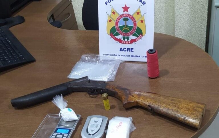 Polícia Militar apreende arma de fogo e drogas durante patrulhamento em Rio Branco