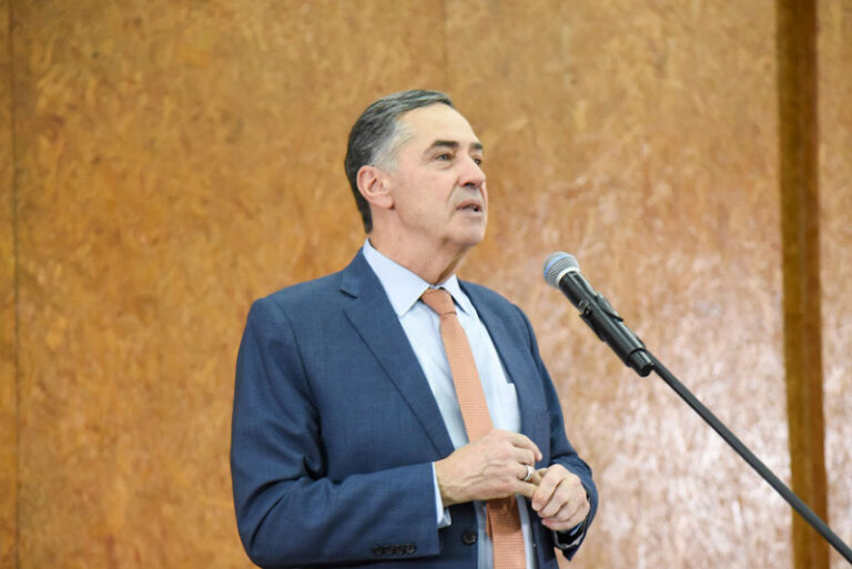 Presidente do STF profere palestra a alunos acreanos sobre a importância de ter valores e conhecimento