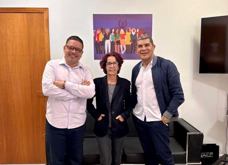 CINEMA NA AMAZÔNIA: coordenação do Festival Internacional LGBTQIA+ Transamazônico busca apoio para promover evento no Juruá