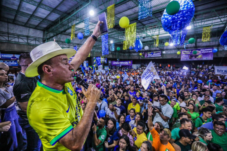 “Esta é a primeira vez que tenho a oportunidade de ter tanta gente apoiando nossa candidatura”, diz Bocalom
