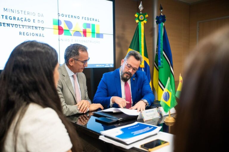 Alan Rick solicita ajuda para enfrentamento da seca no Acre
