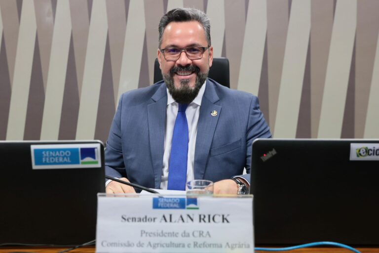 Aprovado relatório de Alan Rick a projeto que cria a Política Nacional de Conectividade no Campo