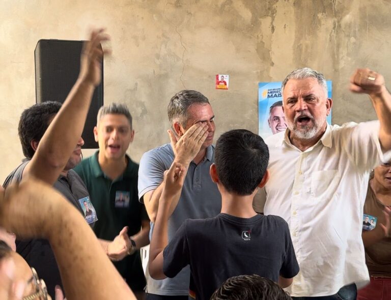 Marcus chora ao ouvir música composta por adolescente em sua homenagem, na Baixada: “me deixou emocionado”
