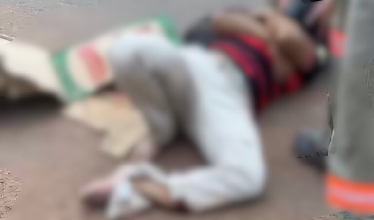 Colisão entre trator e motocicleta deixa uma pessoa ferida na BR-364 em Rio Branco