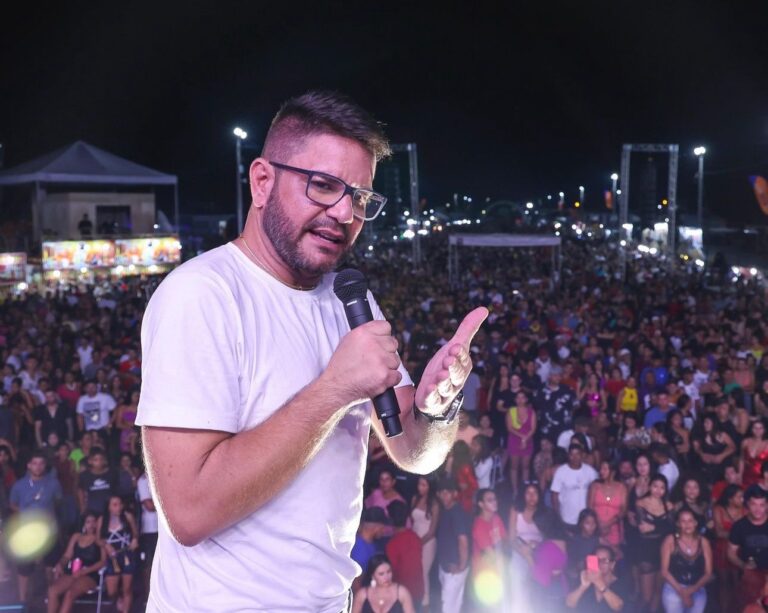 Gladson prestigia encerramento do Festival do Açaí em Feijó: “um evento que aquece a economia local”