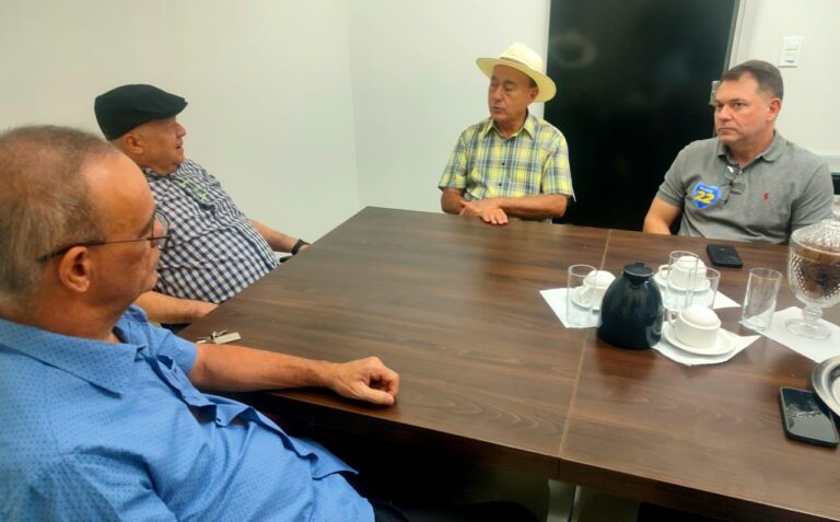 Bocalom e Alysson se reúnem com pastor Luiz Gonzaga e líderes da Assembleia de Deus: “Para mim a política é sacerdócio, e não negócio!”