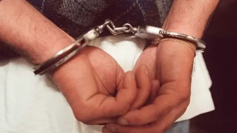 Filho agride mãe de 64 anos, reage à prisão e leva tiro de borracha em Cruzeiro do Sul