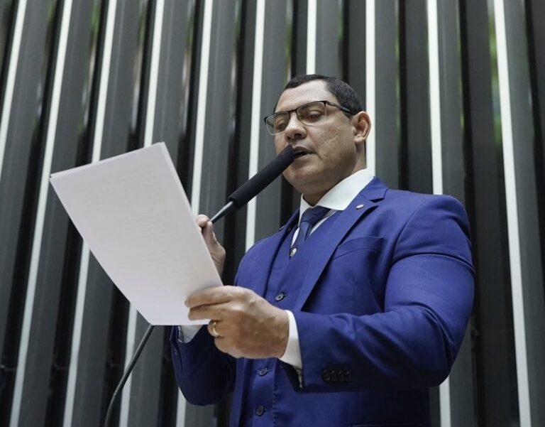 Deputado Coronel Ulysses apresenta requerimento para convocar Ministro da Justiça sobre novas regras para abordagens policiais