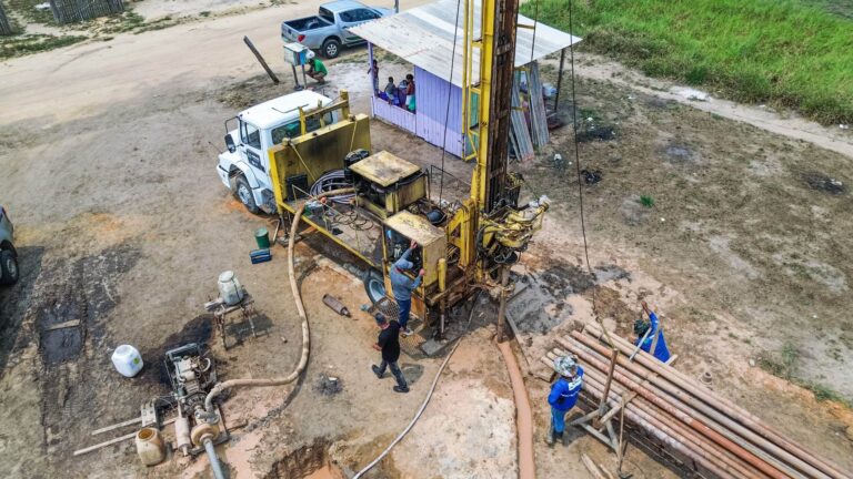 Governo conclui construção de novo poço artesiano em Mâncio Lima