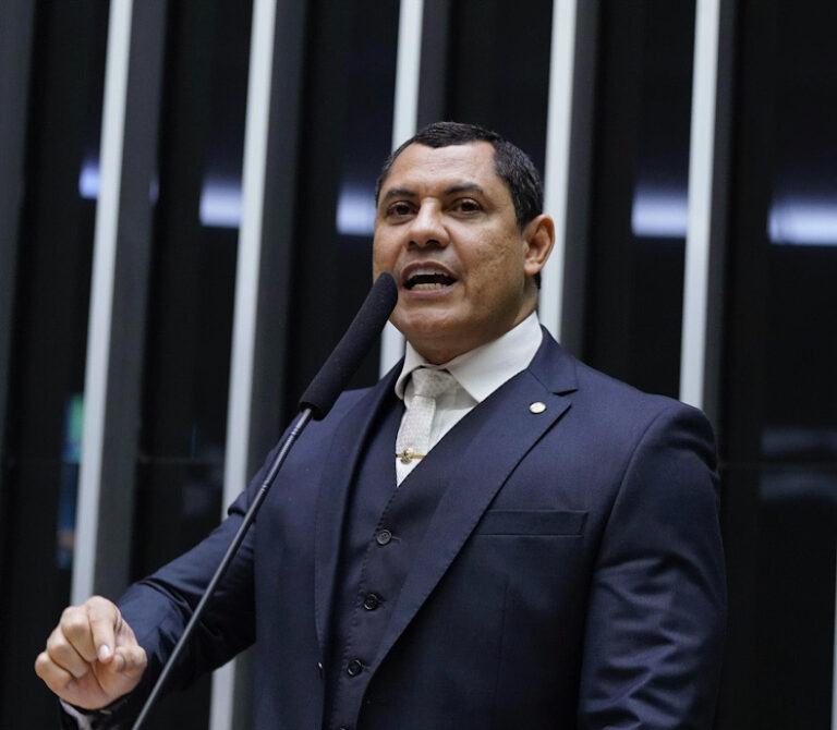 Deputado Coronel Ulysses avança no combate à corrupção com relatório do Projeto de Lei 481/2019