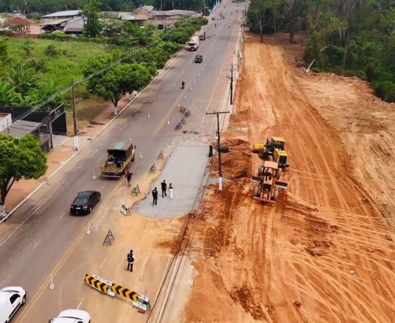 Governo esclarece obras na Avenida Antônio da Rocha Viana e pede compreensão da população