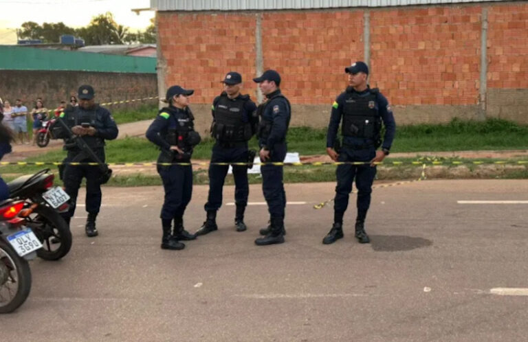 Homem persegue e mata ex-esposa na frente da filha do casal em Rio Branco; ele está foragido
