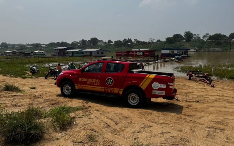 Bombeiros encontram corpo de criança de 3 anos que desapareceu em rio no Acre