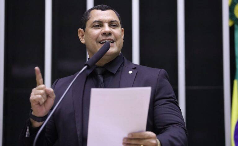Coronel Ulysses defende aprovação do PL que anistia envolvidos no 8 de janeiro