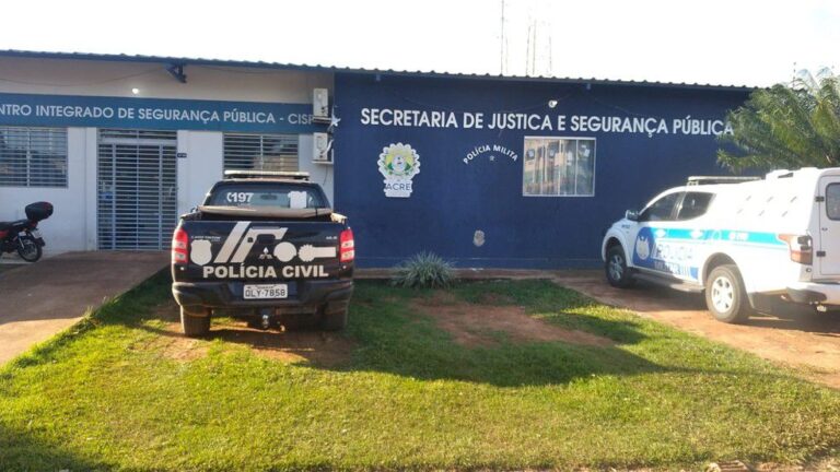 Professor acusado de abusar sexualmente de estudantes é preso em Acrelândia