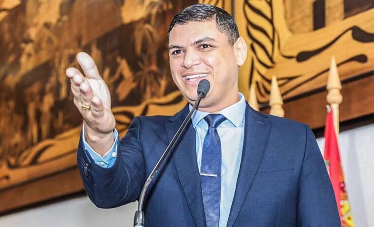 Pablo Bregense garante mais inclusão: Aleac aprova Lei do Selo Escola Amiga do Autismo