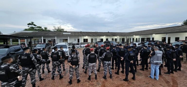 Operação Chave Mestra desarticula esquema de facção criminosa com prisões no Acre e na Paraíba