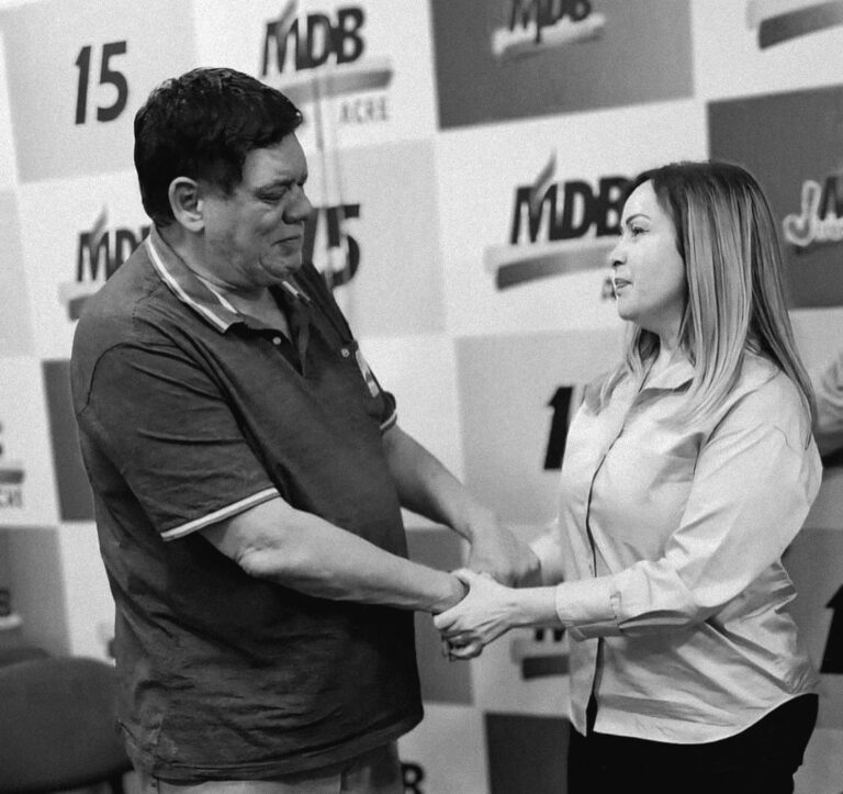 Deputada Socorro Neri lamenta o falecimento de Flaviano Melo e presta homenagem ao líder político