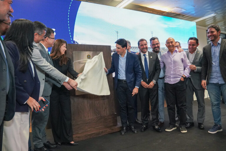 Ministro e parlamentares do Norte agradecem atuação de Alan Rick por melhores condições de voos na região