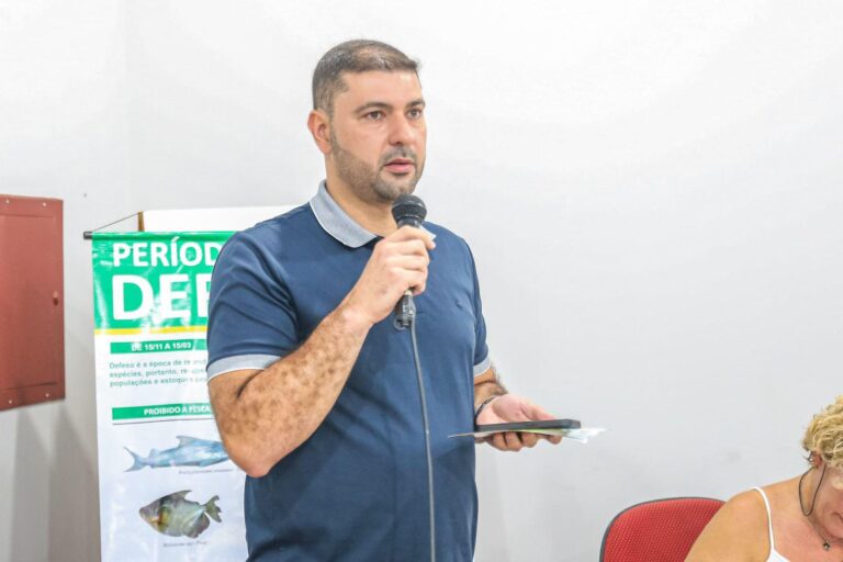 Deputado Nicolau participa de encontro que conscientiza população sobre período de defeso no Juruá