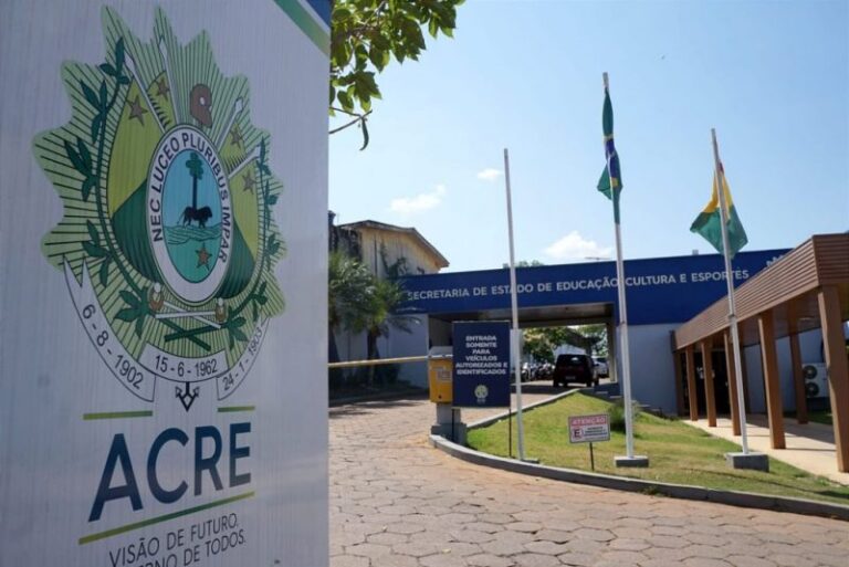 Governo do Acre convoca aprovados em processo seletivo para a Educação