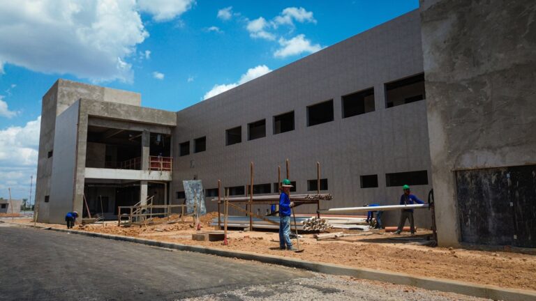 A partir das obras públicas, governo do Acre desenvolve municípios e muda vida das pessoas