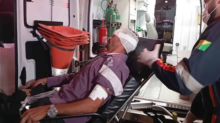 Acidente com roçadeira: lâmina quebra e fica cravada na testa de trabalhador no Acre