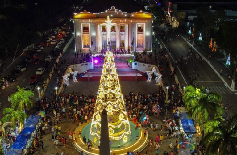 Governo do Acre inaugura decoração natalina em Rio Branco com espetáculo musical neste domingo