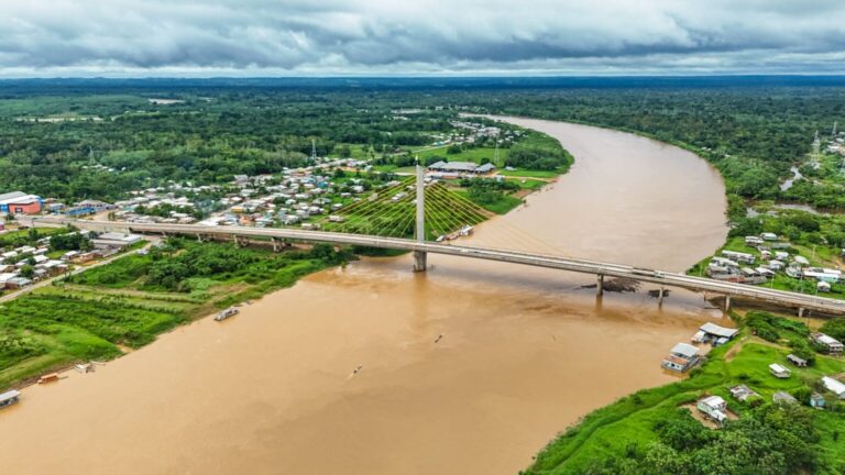 Governo monitora situação do Rio Juruá durante período de chuvas intensas