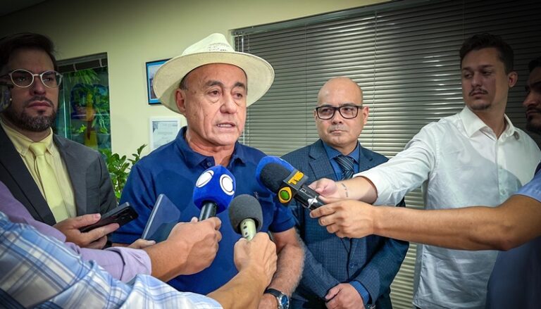 Bocalom veta PL de João Marcos Luz que proibia crianças na Parada LGBTQIAPN+