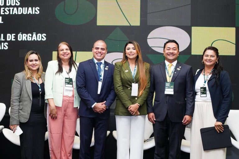 Acre avança na regularização fundiária e Gabriela apresenta políticas do estado em evento no Pará