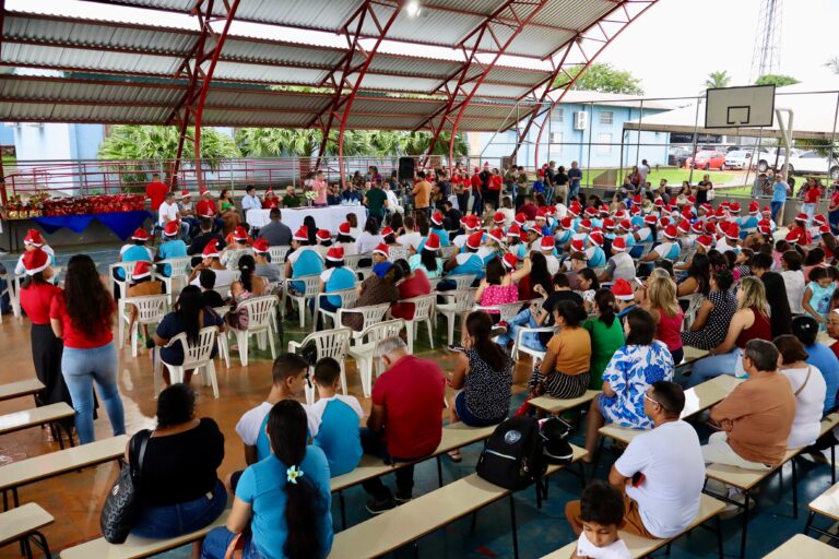 Com entrega de Título Benemérito,  Centro Educacional Dr. Chalub Leite encerra ano letivo com cerimônia em parceria com a APAE de Rio Branco