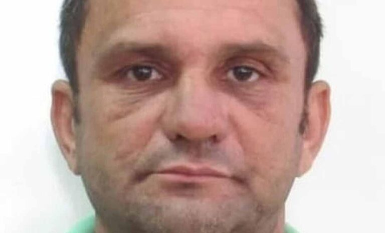 Suspeito de assassinar diarista a pauladas é linchado ao voltar ao local do crime