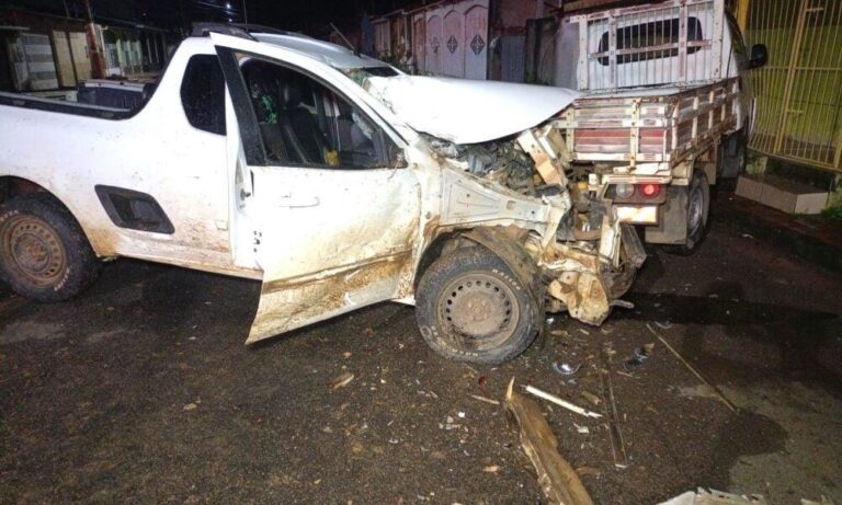 Jovem sofre traumatismo craniano após colisão entre carros no bairro Cadeia Velha, em Rio Branco