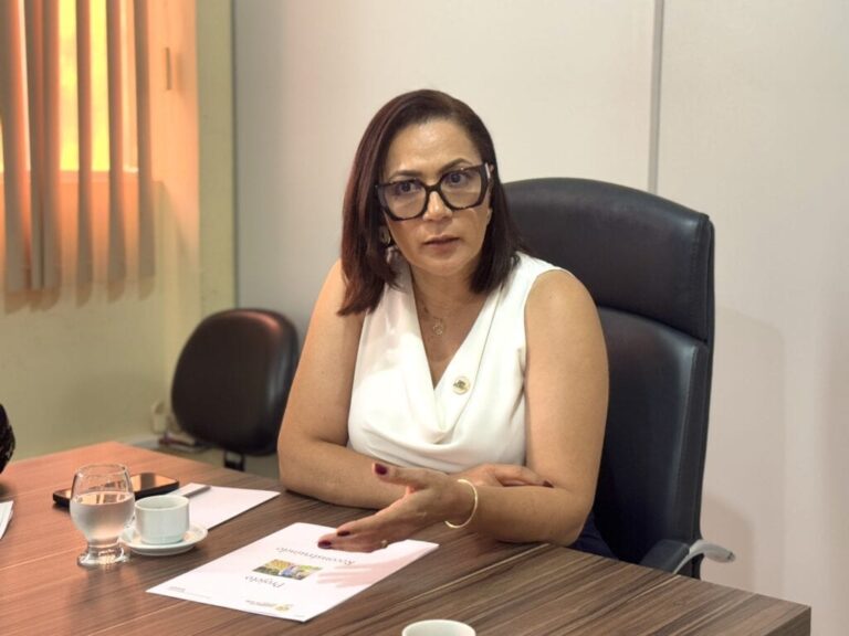 Governadora em exercício, Mailza realiza mudanças em cargos de chefia e coordenação