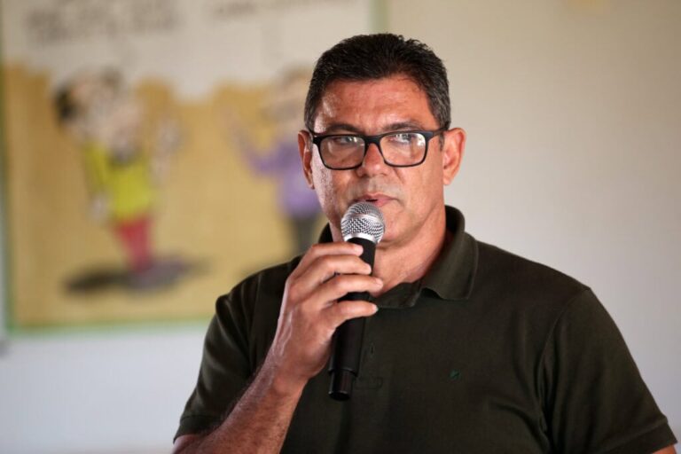Capixaba cria novos cargos para reforçar apoio na educação básica