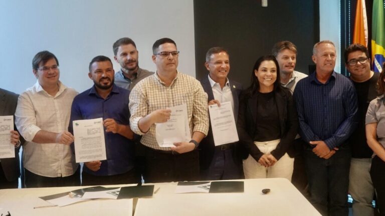 Governo do Acre participa de acordo de cooperação técnica para implantar aterros sanitários no estado