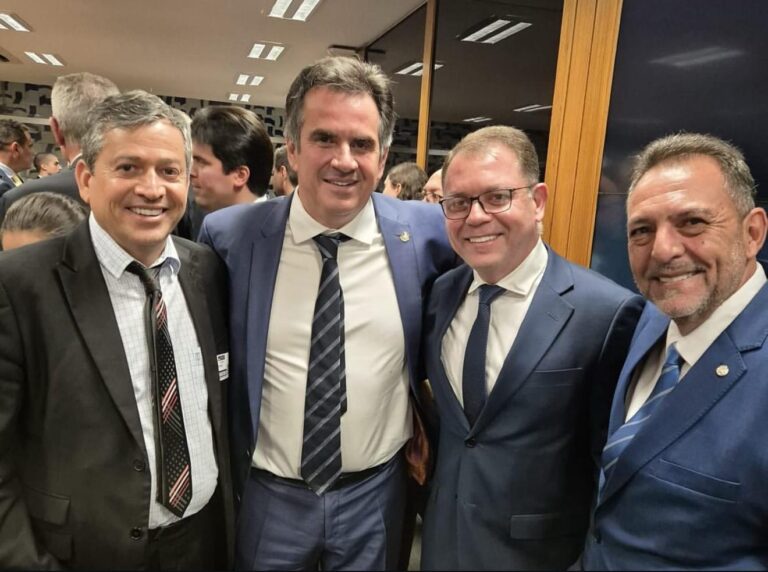 Em reunião em Brasília, Alysson defende concretização da federação entre PP e União Brasil