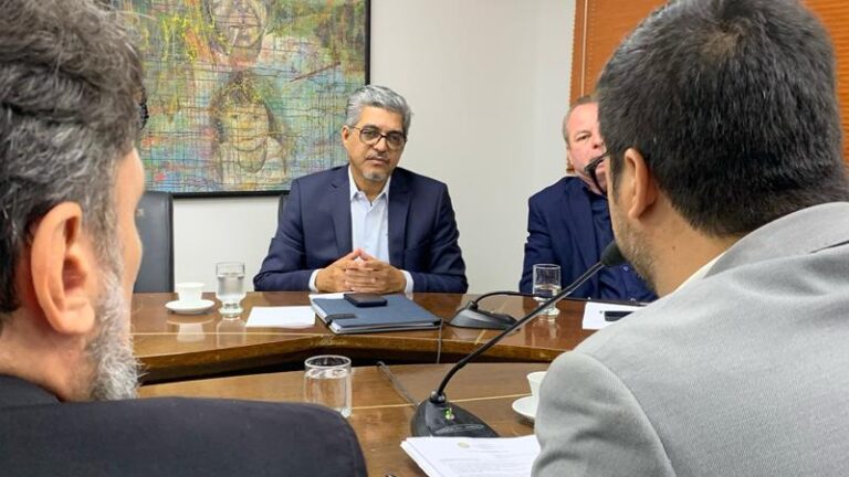 Em reunião com Edvaldo, Longo e Eduardo, governo garante implementação do licenciamento ambiental online e da compensação ambiental